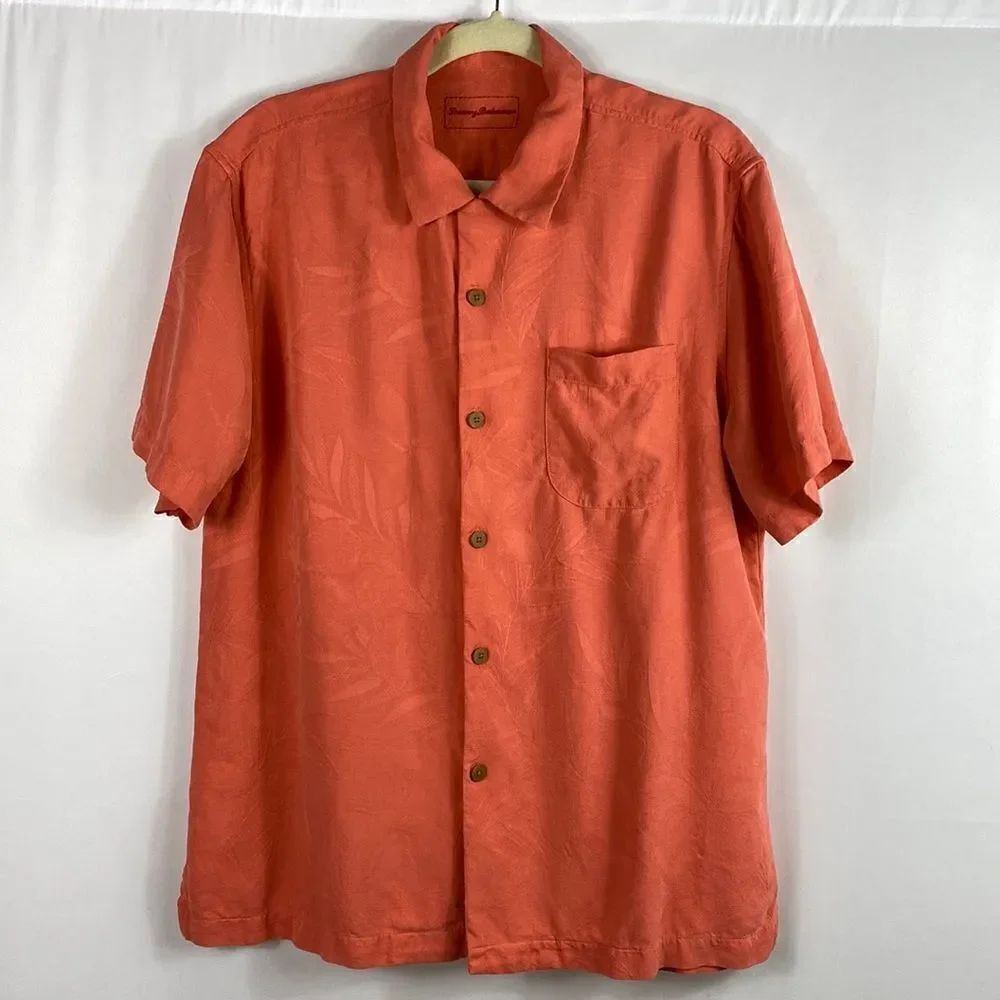 Tommy Bahama coral color silk short sleeve button up shirt
